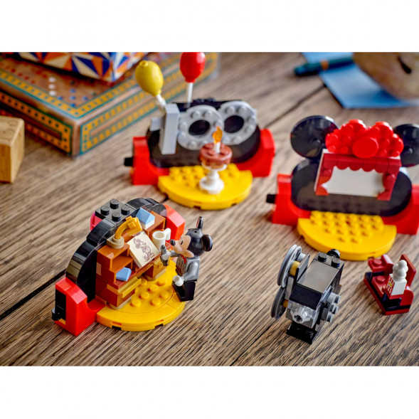 Конструктор LEGO Disney 40600 Празднование 100-летия Дисней в Рязани