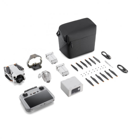 Квадрокоптер DJI Mini 4 Pro Fly More Combo Plus с пультом DJI RC2 в Рязани