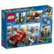 Конструктор LEGO City Police 60137 Побег на буксировщике в Рязани