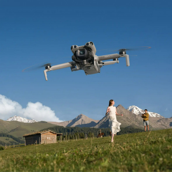 Квадрокоптер DJI Mini 5 Pro Fly More Combo (DJI RC-N3) в Рязани