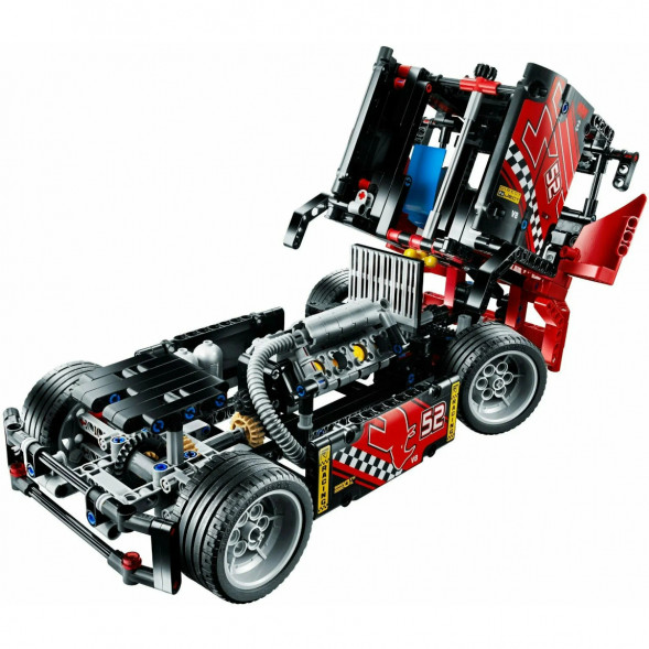 Конструктор LEGO Technic 42041 Гоночный грузовик в Рязани