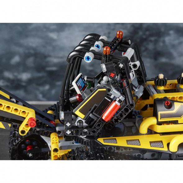 Конструктор LEGO Technic 42094 Гусеничный погрузчик в Рязани